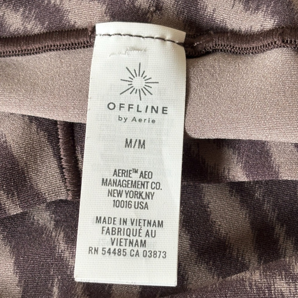 Offline by Aerie Real Me Zebra Patterned Leggings in Brown and Cream - Picture 3 of 4